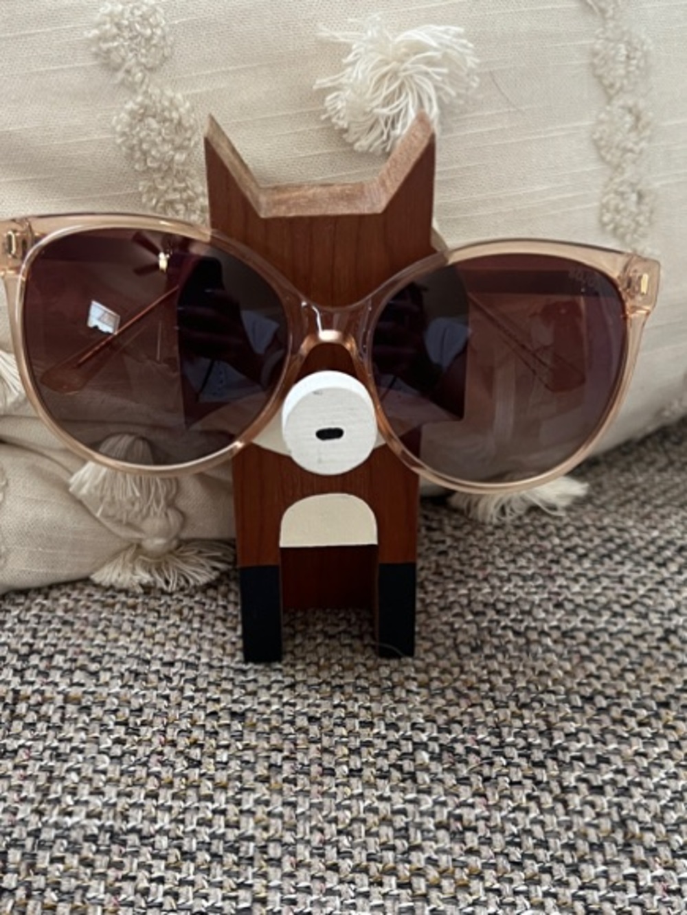 Handmade Wooden Fox Eye/Sun/Reading Glasses Holder - ADORABLE AND UNIQUE!!!